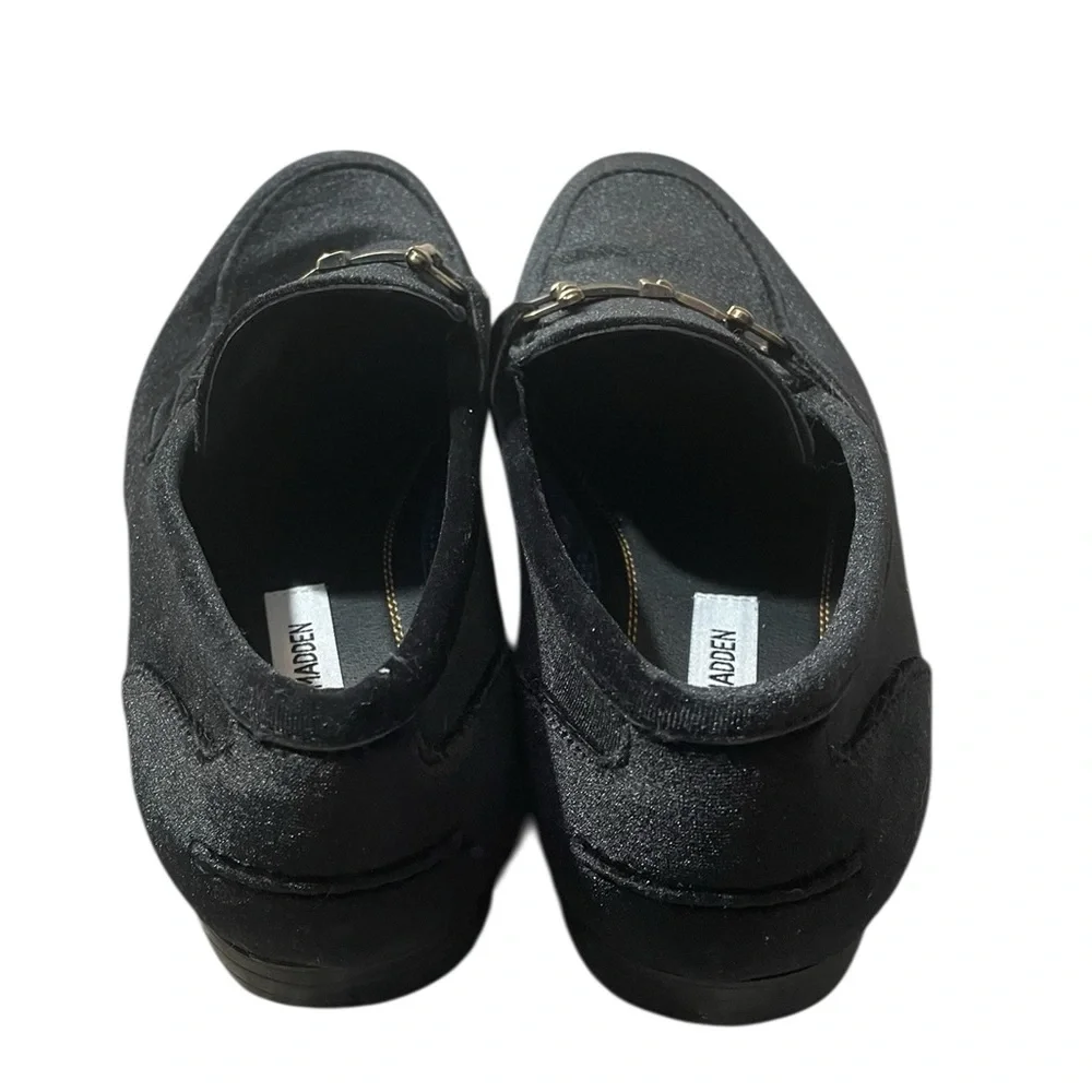 D7- Delrayy 9.5 Velvet Upper Steve Madden Men’s Black Suede Loafers w/ Metal Bit